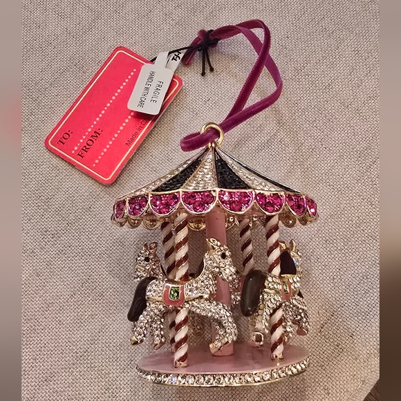 Piper K Horse Carousel - Picture 6 of 6